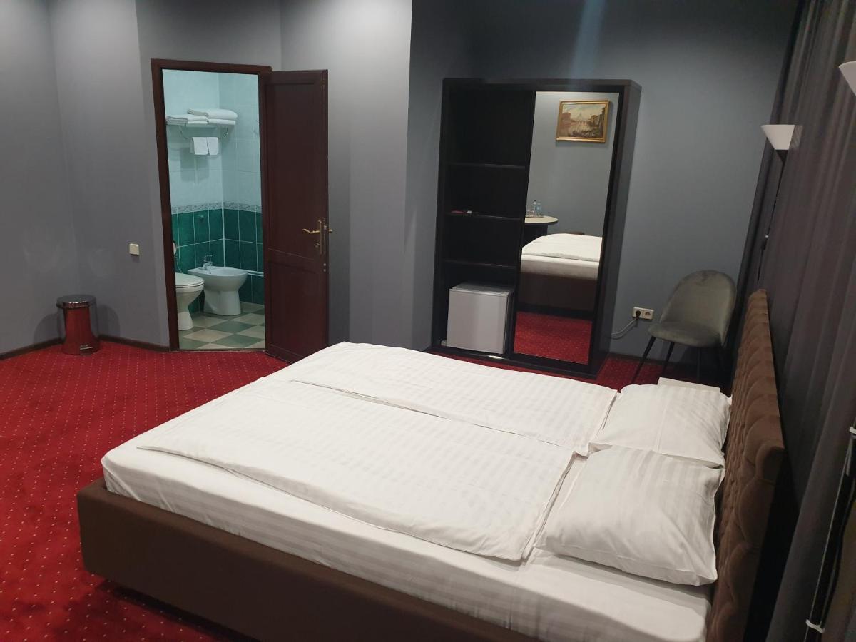 Hotel Lex Trend 3*